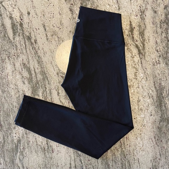 Lululemon Wunder Under Leggings - Picture 3 of 7